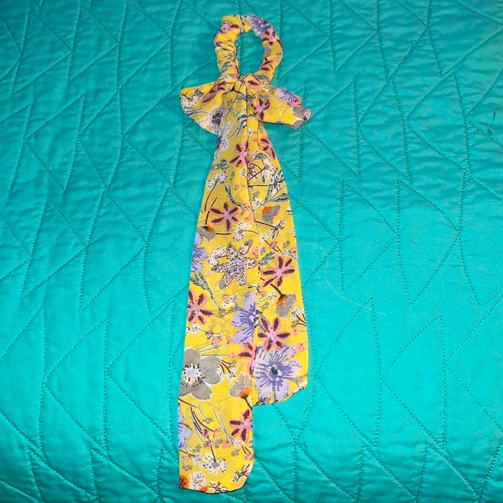 Bnwt Scrunchie
